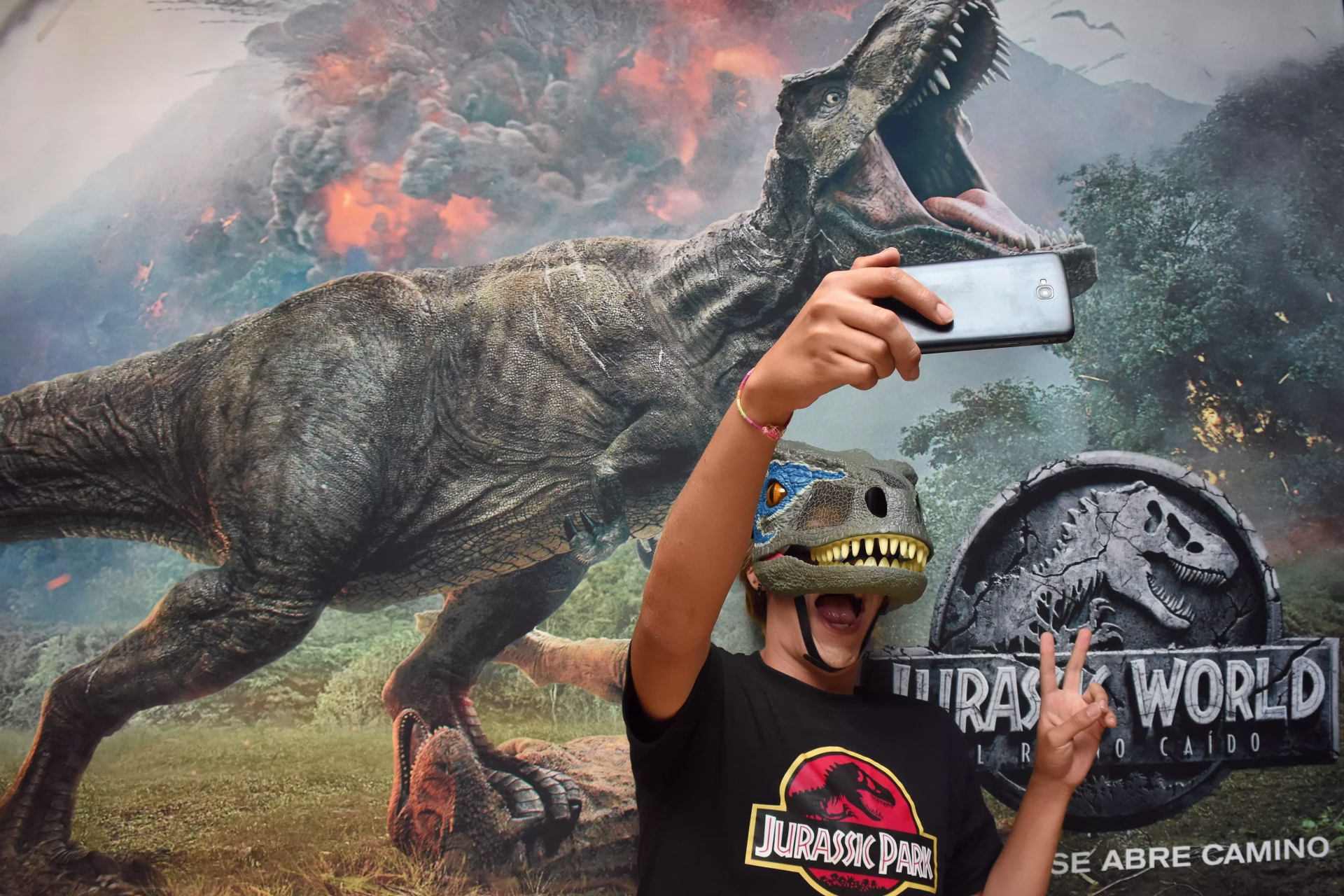 Like A Dinosaur, Big Radio Stubbornly Refuses To Evolve