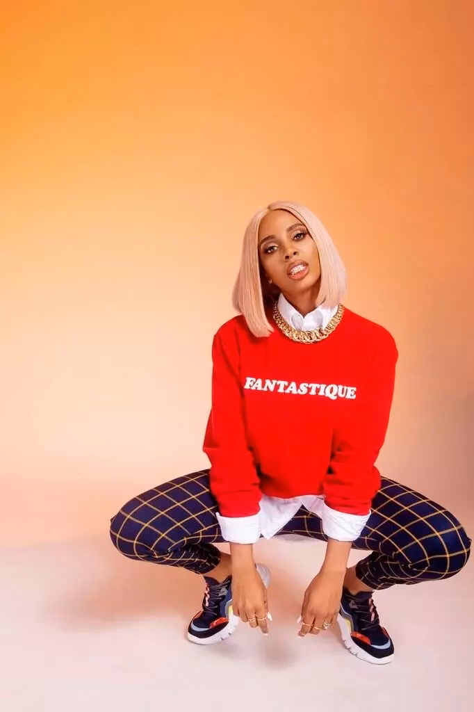 Jade Novah Digs Deep On New Album ‘Stages,’ Talks Creative Evolution And Vulnerability