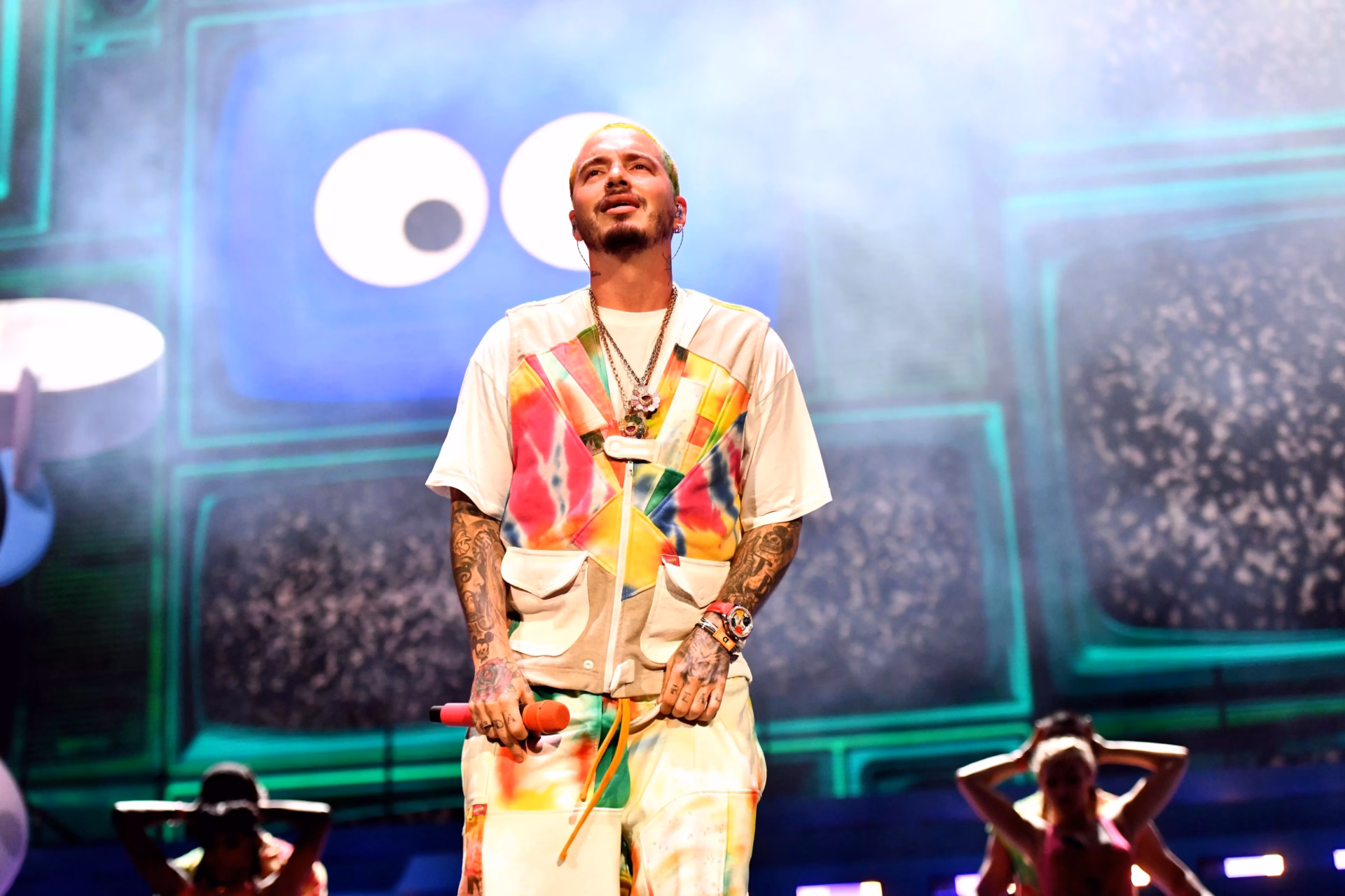 J Balvin Announces Arcoiris North American Tour