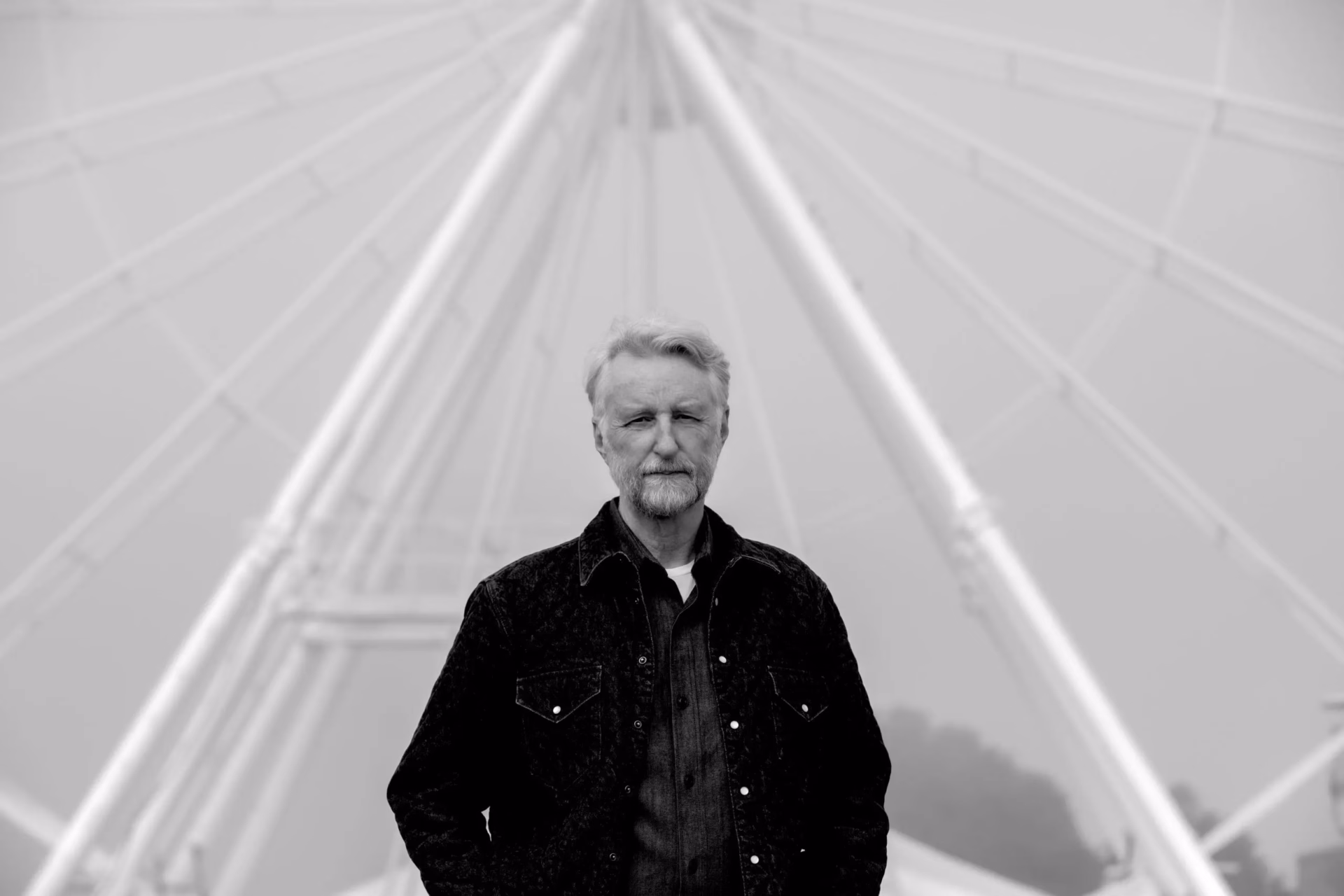 Billy Bragg On His New Album ‘The Million Things That Never Happened,’ Maturing As An Activist & Why Liberty Is Impossible Without Accountability