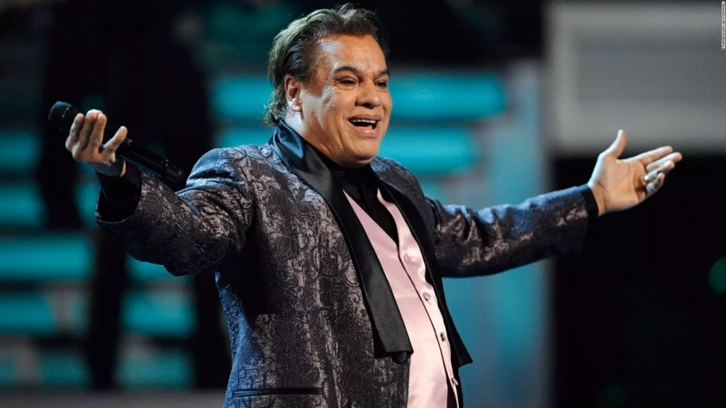 Juan Gabriel at 2009 Latin GRAMMYs