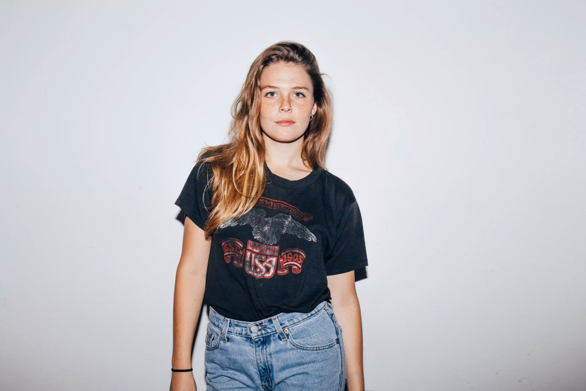 Maggie Rogers Talks Tokyo, Steinbeck, Style & Songwriting