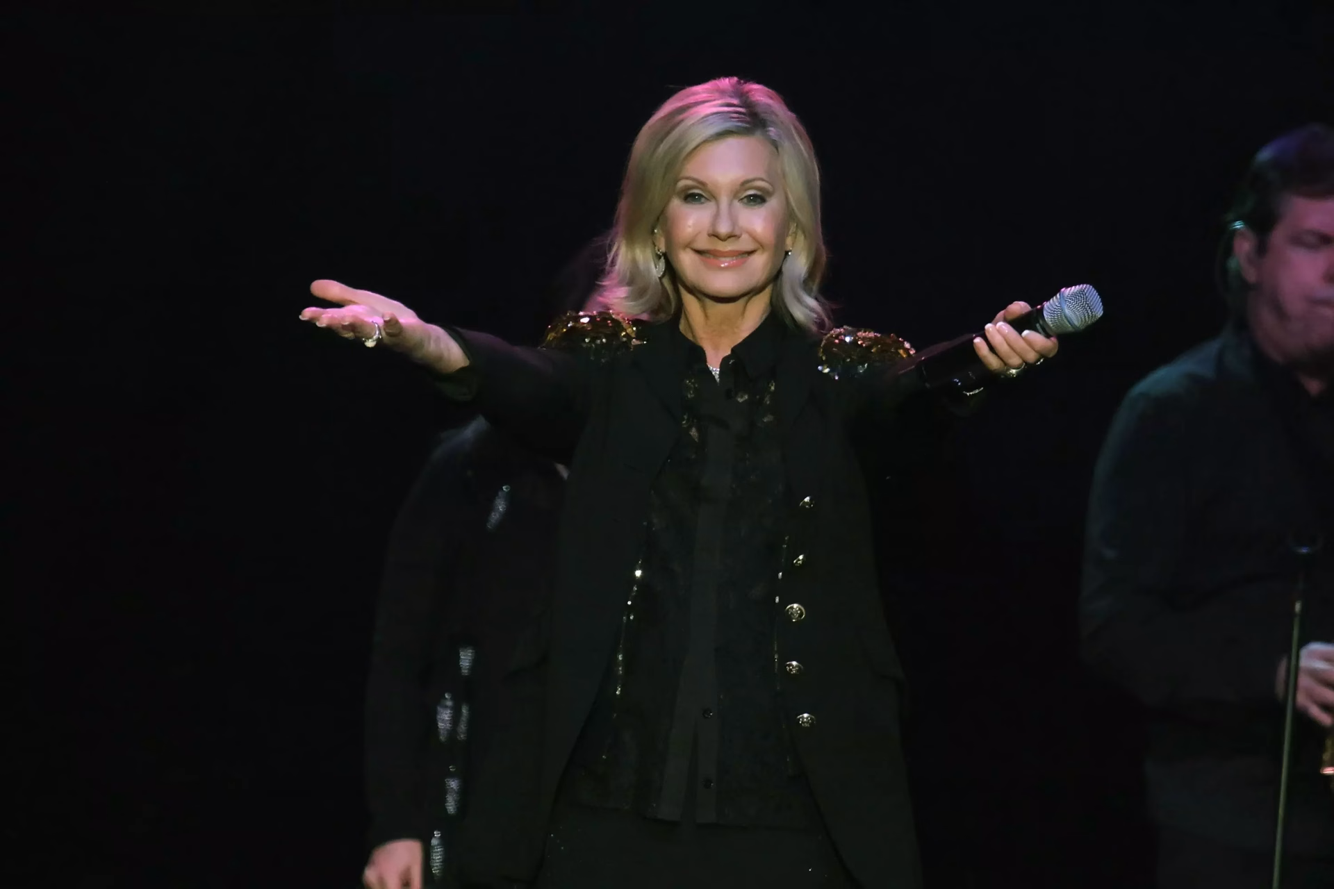 Olivia Newton-John Launches Campaign For Cancer Research