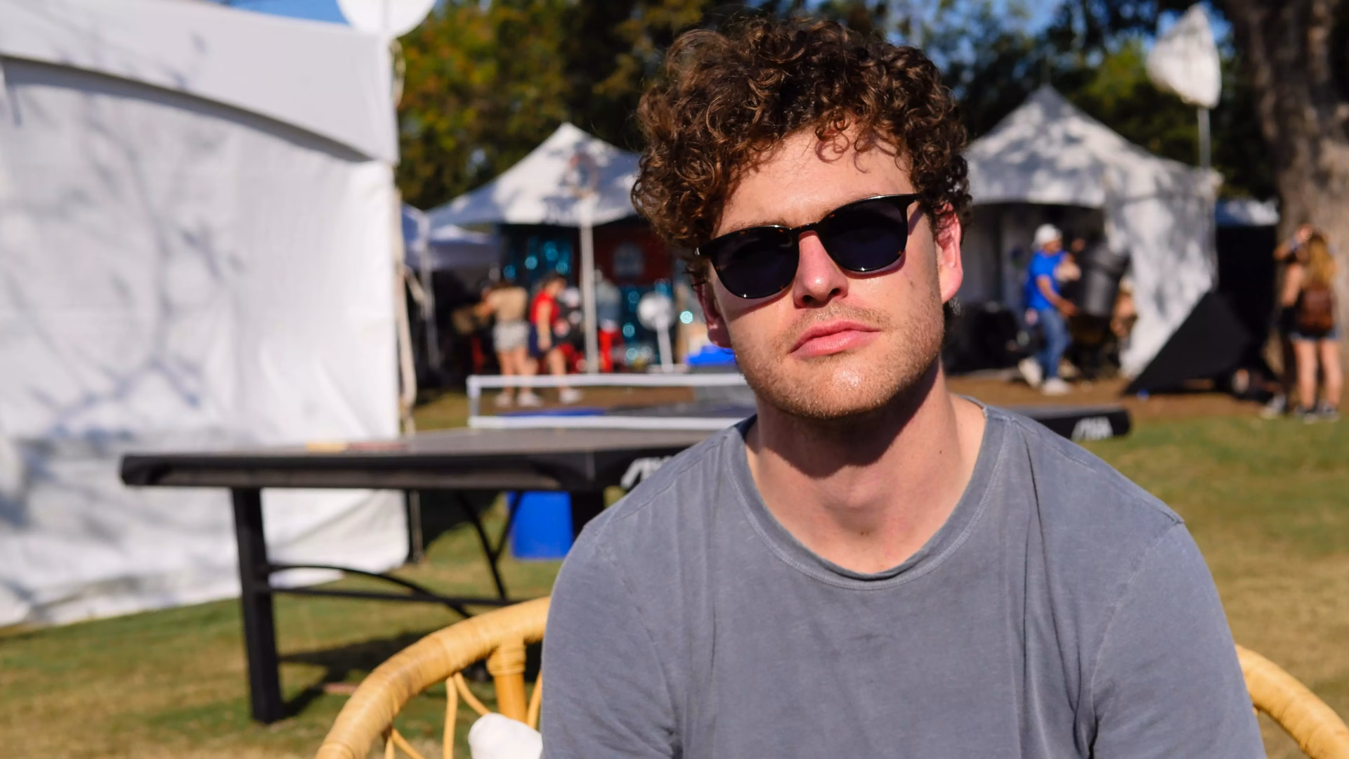 Vance Joy Talks “Lay It On Me,” Jimmy Kimmel, “Riptide”