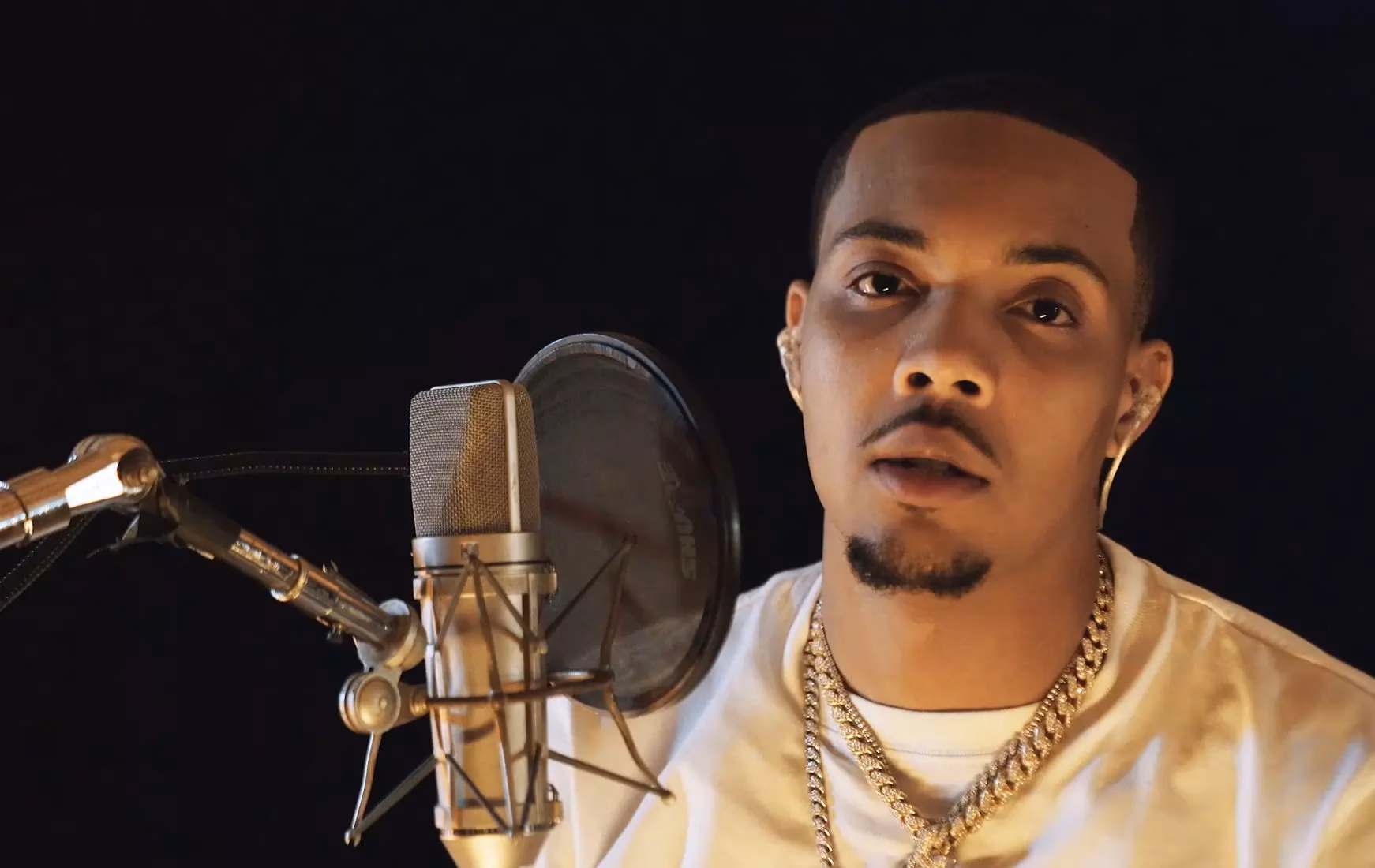 #TBT: G Herbo & Chance The Rapper Get Vulnerable On “PTSD” Performance For Press Play At Home