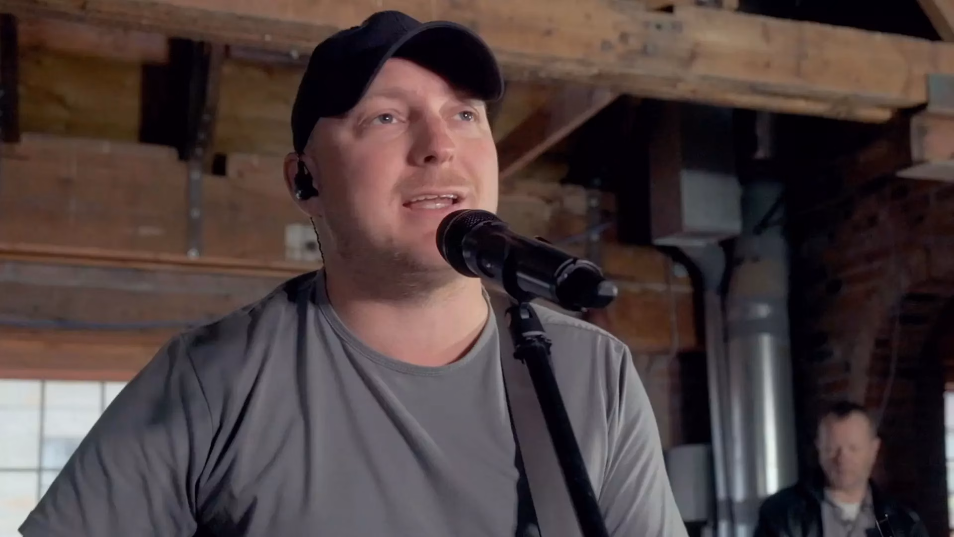 Press Play At Home: Justin Fancy Shows How To Move On From Heartbreak With His Performance Of “Beauty Queen”