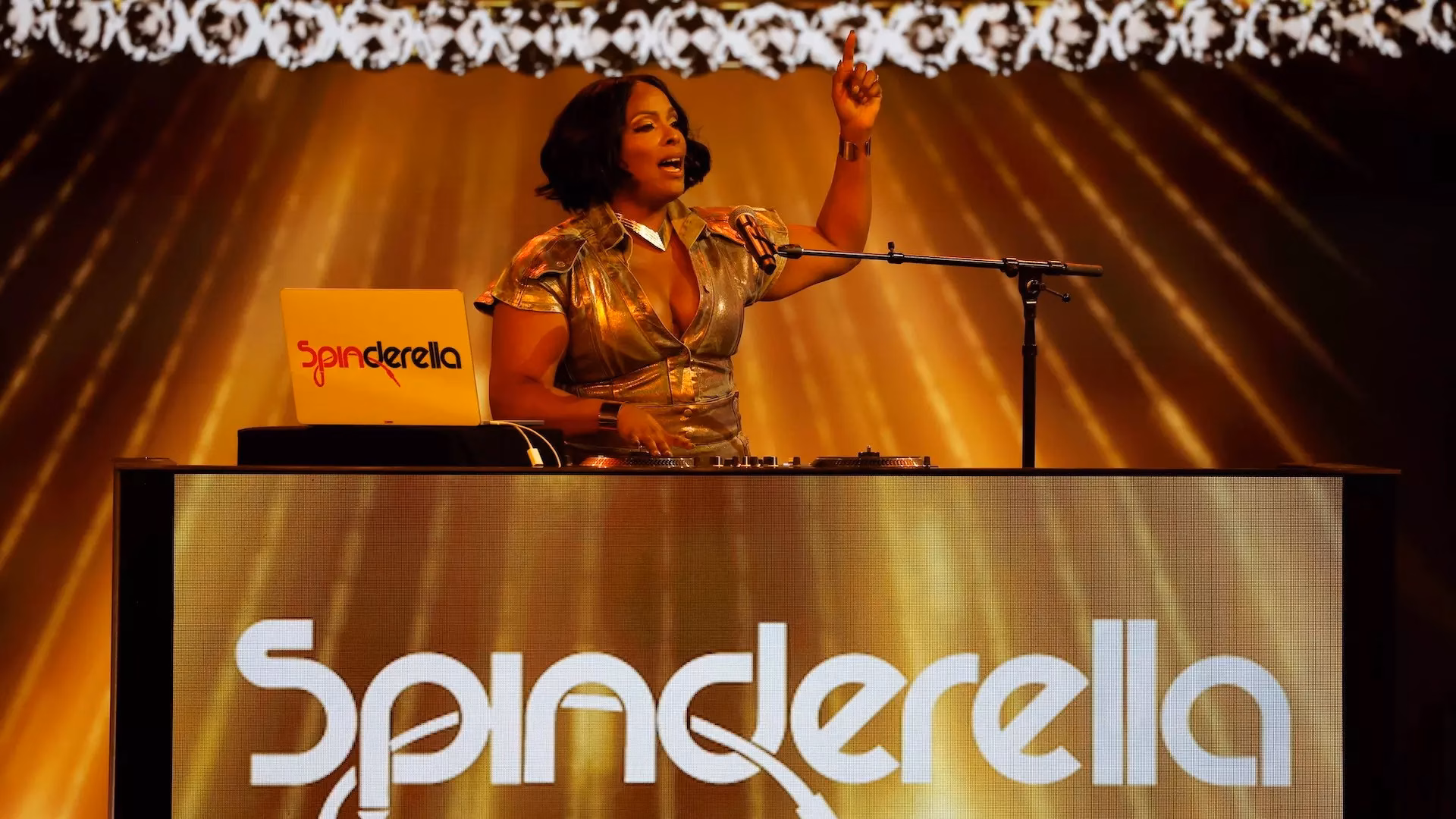 Spinderella Reflects On Her Immersion Into Rap Backstage At “A GRAMMY Salute To 50 Years Of Hip-Hop”