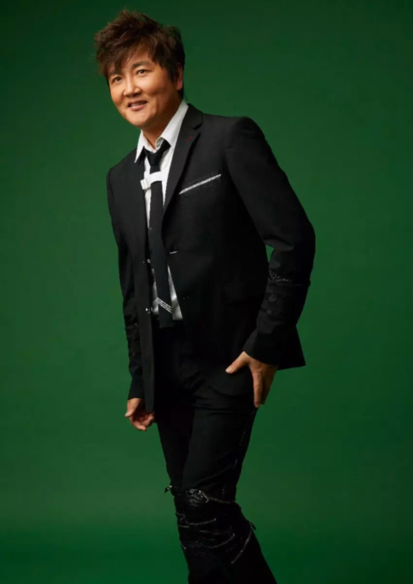 Chinese Singer Sun Nan Receives Special Recording Academy Honor