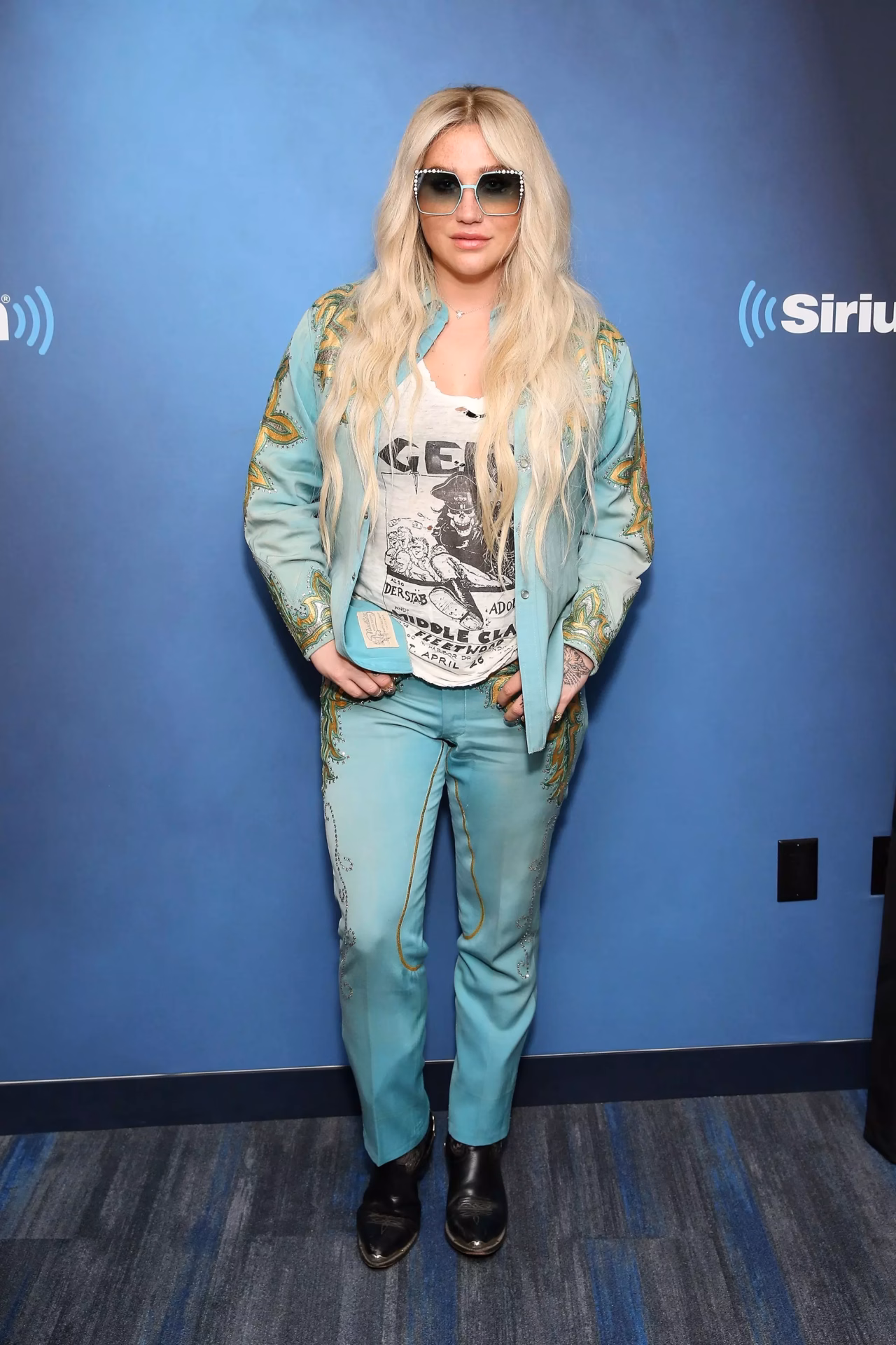 Kesha: ‘Rainbow’ Hits No. 1 On Billboard 200